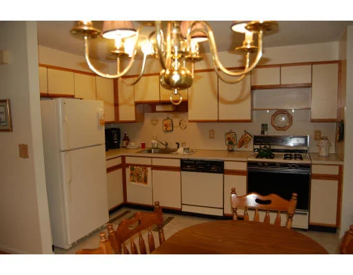 Unit for sale at 105 Tennis Plaza Rd, Dracut, MA 01826