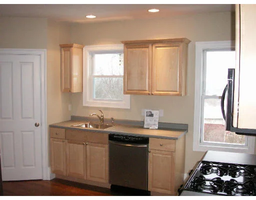 Unit for sale at 4 Atlanta, Haverhill, MA 01832