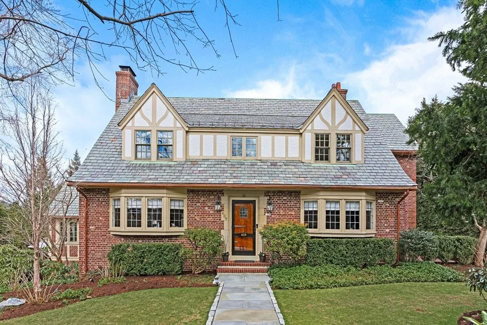 Unit for sale at 409 Heath St, Brookline, MA 02467