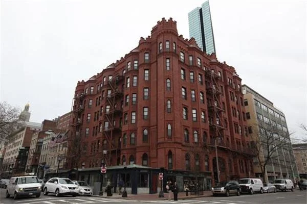 Unit for sale at 271 Dartmouth St, Boston, MA 02116