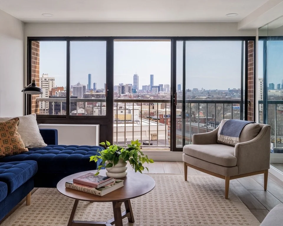 Unit for sale at 1105 Massachusetts Ave, Cambridge, MA 02138