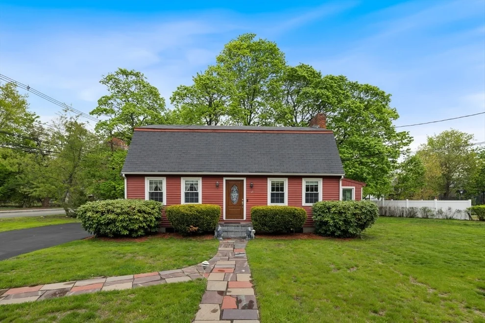 Unit for sale at 67 Brook Drive, Lynnfield, MA 01940