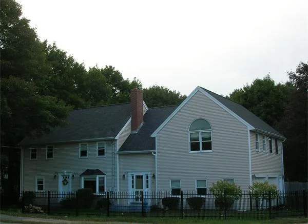 Unit for sale at 93 Topsfield Rd, Ipswich, MA 01938