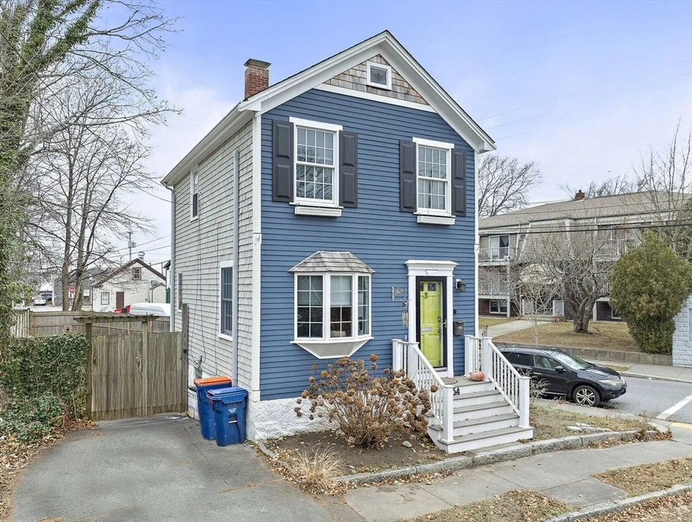 Unit for sale at 54 William St, Fairhaven, MA 02719