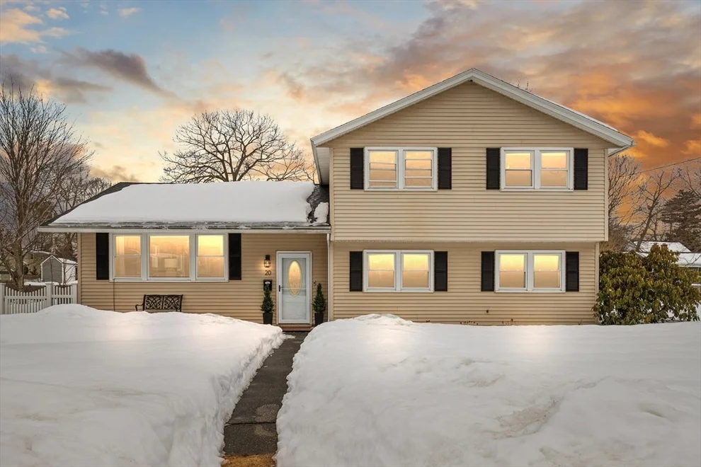 Unit for sale at 20 Walker Rd, Beverly, MA 01915
