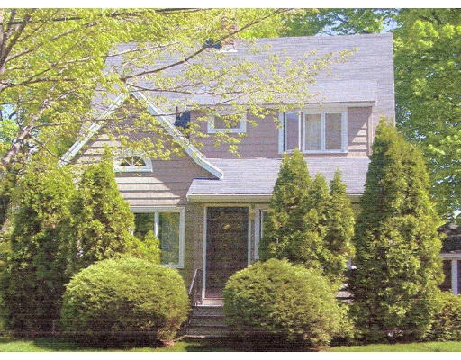Unit for sale at 17 Winthrop Avenue, Marblehead, MA 01945