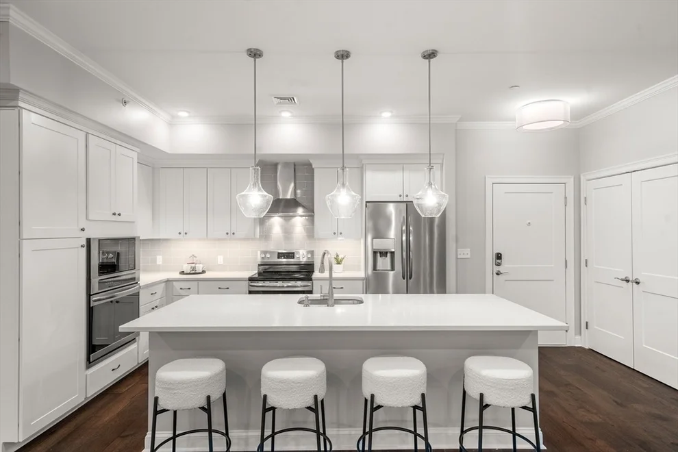 Unit for sale at 635 Old Post Road, Sharon, MA 02067