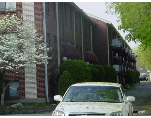 Unit for sale at 3 Richardson Street, Wakefield, MA 01880