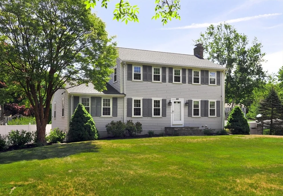 Unit for sale at 6 Presidents Rd, Hingham, MA 02043