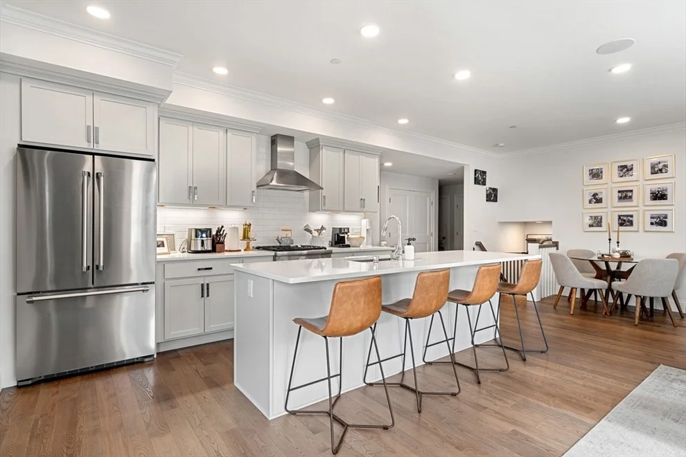 Unit for sale at 136-138 Neponset Ave, Boston, MA 02122
