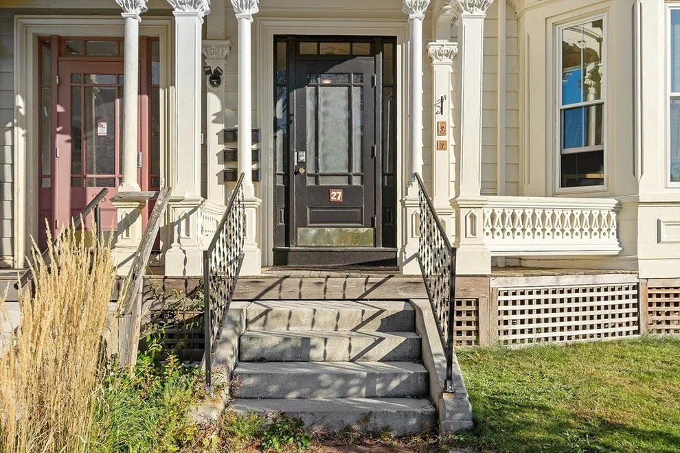 Unit for sale at 27 Hollywood St, Worcester, MA 01610
