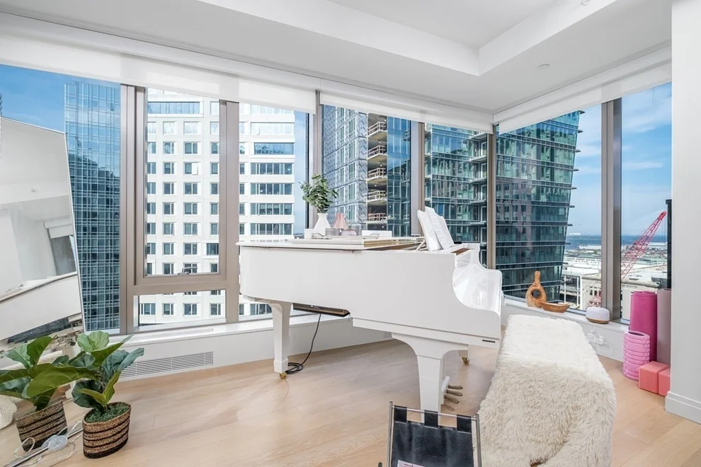 Unit for sale at 133 Seaport Blvd, Boston, MA 02210
