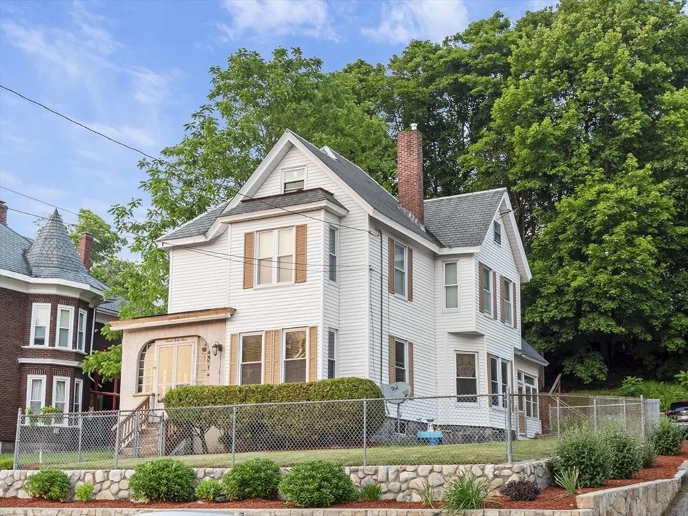 Unit for sale at 743 Bridge St, Lowell, MA 01850
