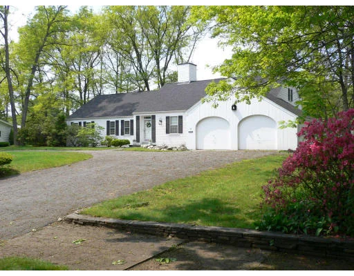 Unit for sale at 45 Thorny Lea Ter, Brockton, MA 02301