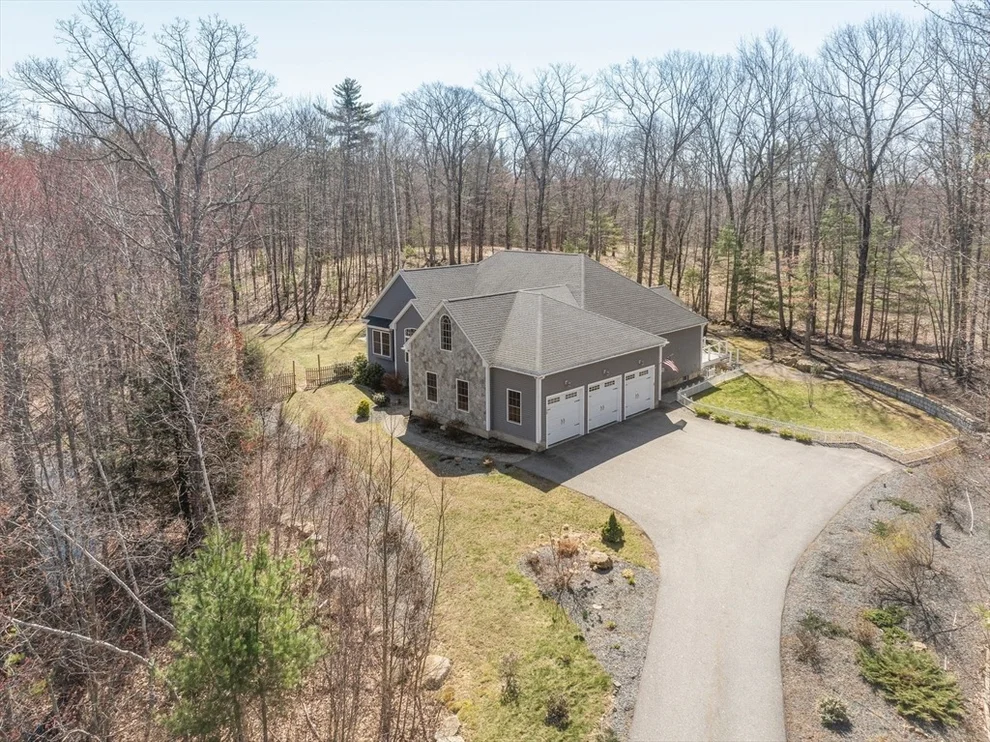 Unit for sale at 129 Depot Rd, East Kingston, NH 03827
