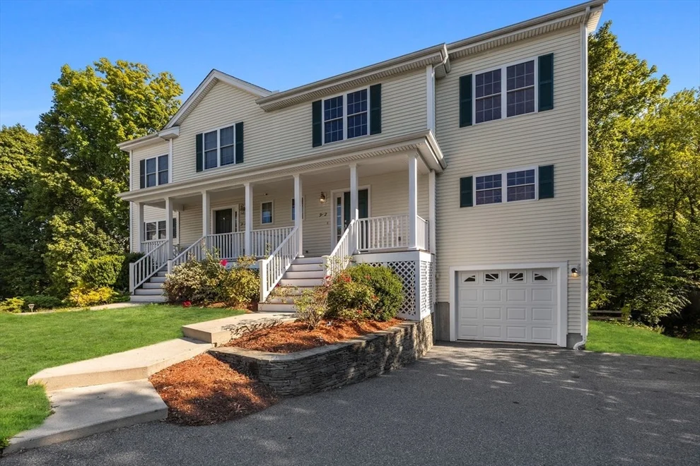 Unit for sale at 9 Blue Jay Circle, Wakefield, MA 01880