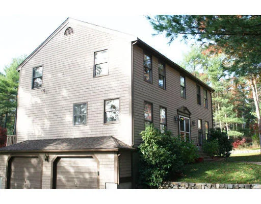 Unit for sale at 17 Keens Way, Pembroke, MA 02359