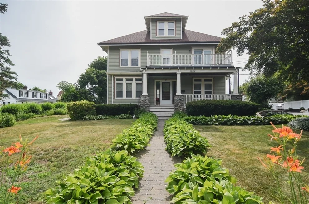 Unit for sale at 76 Washington  St, Westwood, MA 02090