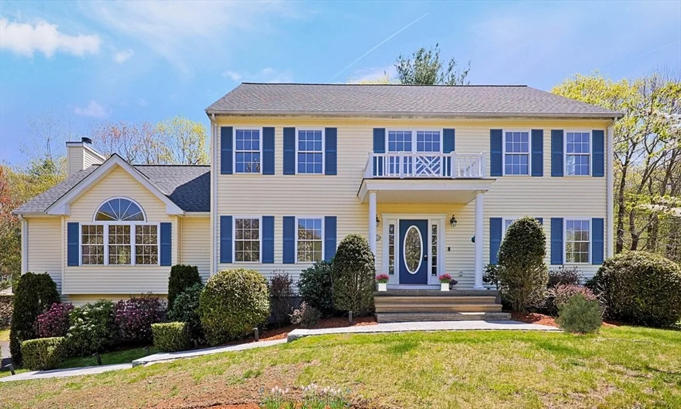 Unit for sale at 11 Falls Brook Rd, Hudson, MA 01749