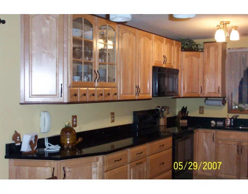 Unit for sale at 166 Wheelwright Road, Hampstead, NH 03841