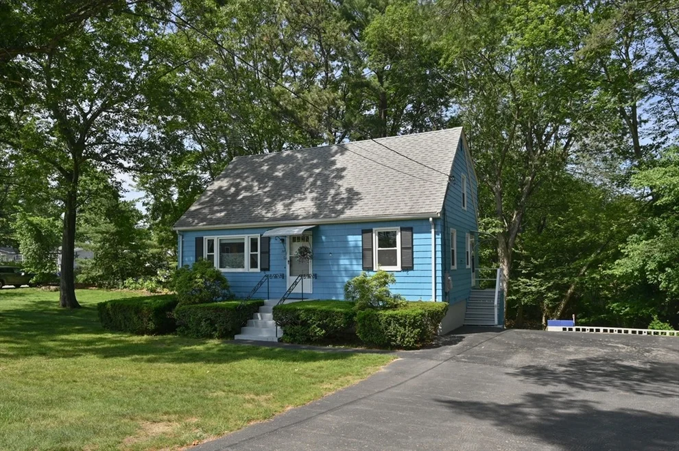 Unit for sale at 58 Oak St, Billerica, MA 01862