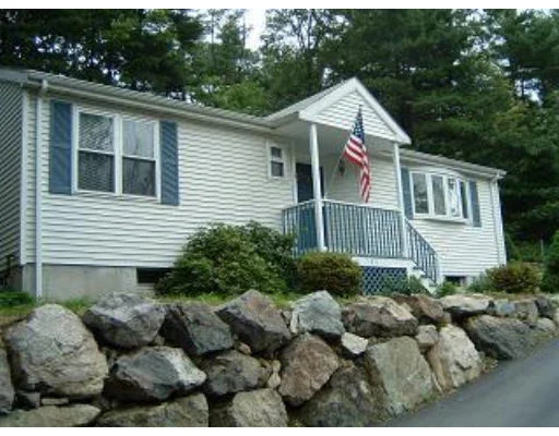 Unit for sale at 266 Walnut Street, Saugus, MA 01906