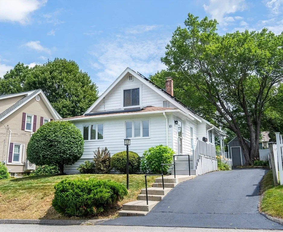 Unit for sale at 61 Acushnet Ave, Worcester, MA 01606