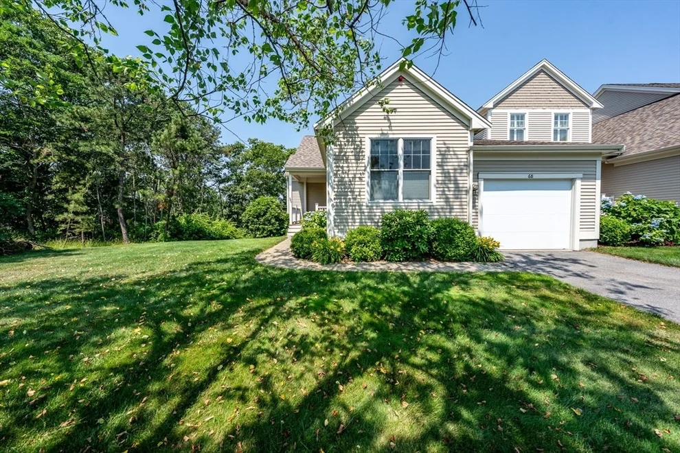 Unit for sale at 68 Leisure Green Dr N, Mashpee, MA 02649