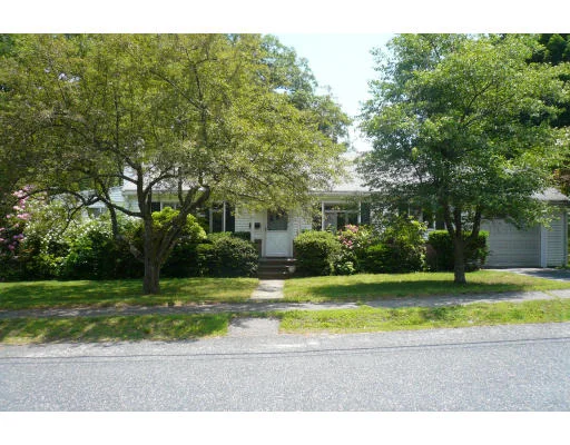 Unit for sale at 179 Pine Grove Street, Needham, MA 02494