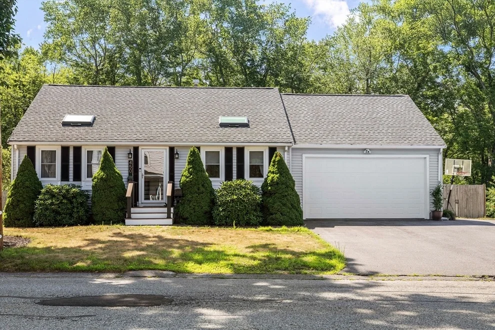 Unit for sale at 450 W Britannia Street, Taunton, MA 02780
