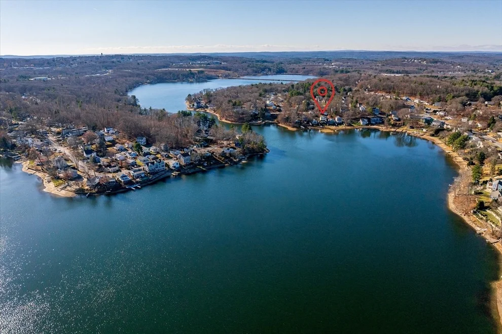 Unit for sale at 14 Elizabeth Rd, Hudson, MA 01749