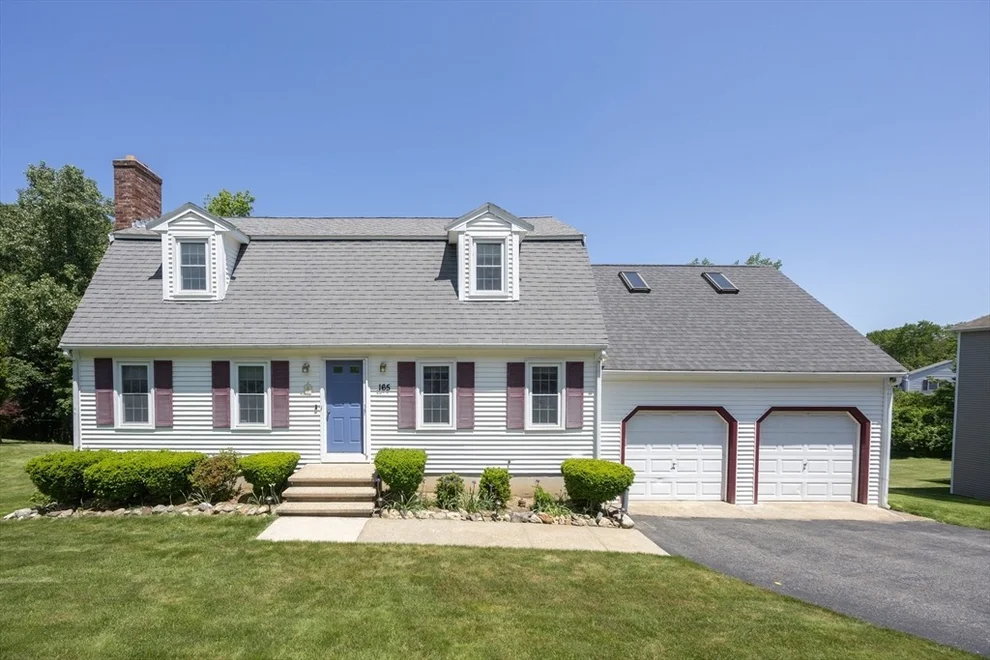 Unit for sale at 165 Roundtop Rd, Marlborough, MA 01752