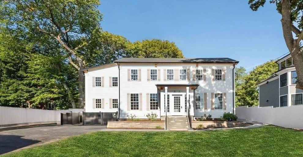 Unit for sale at 21 Fayette, Watertown, MA 02472