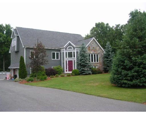 Unit for sale at 5 Huckleberry Ln., Canton, MA 02021