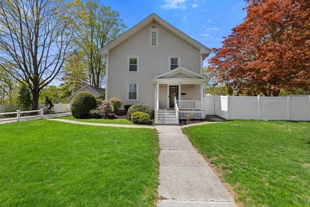 Unit for sale at 20 Wilbur St, Weymouth, MA 02190