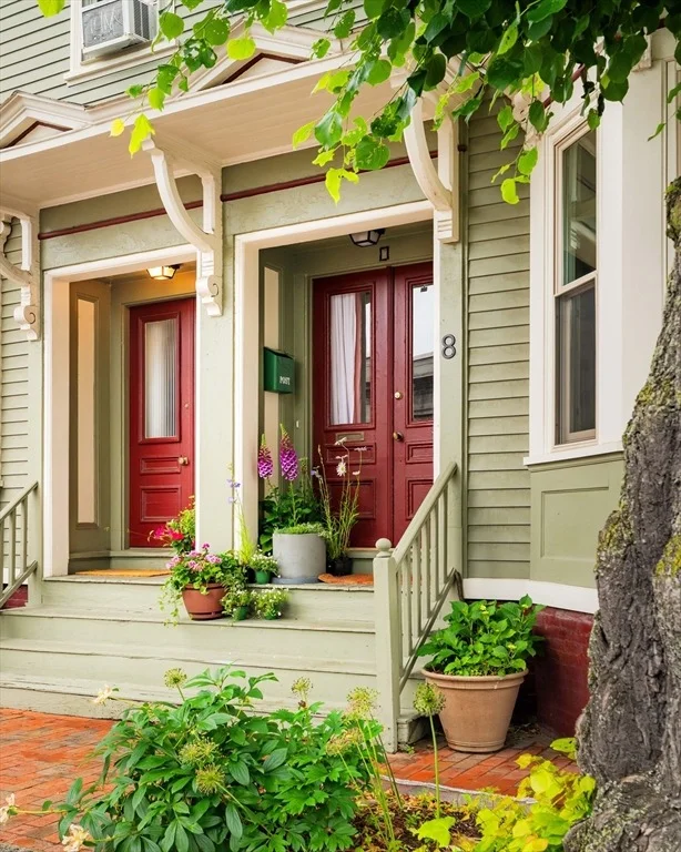 Unit for sale at 8 Oak Street, Cambridge, MA 02139