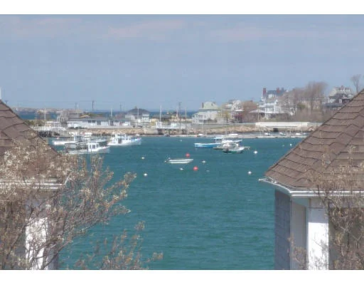 Unit for sale at 29 Commodore Court, Hull, MA 02045