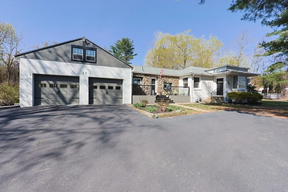 Unit for sale at 27 Dana St, Lunenburg, MA 01462