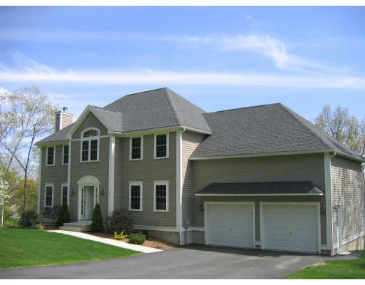 Unit for sale at 275 Winter St, Ashland, MA 01721