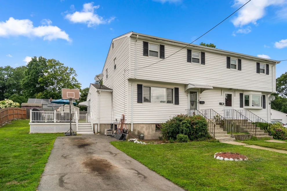 Unit for sale at 17 Louis Ln, Randolph, MA 02368
