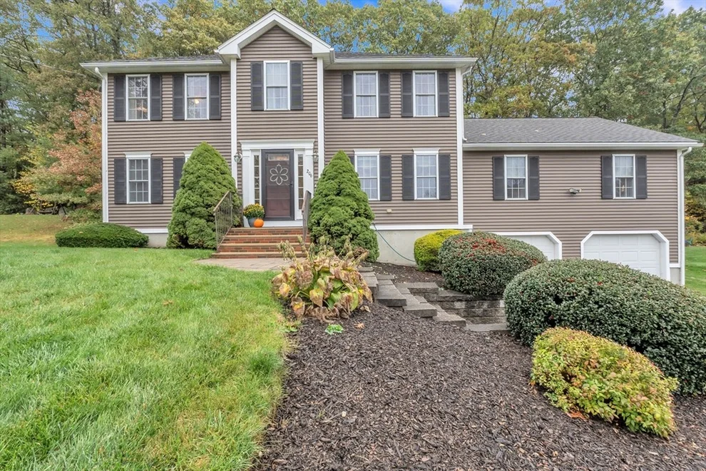 Unit for sale at 206 Wachusett St, Holden, MA 01520