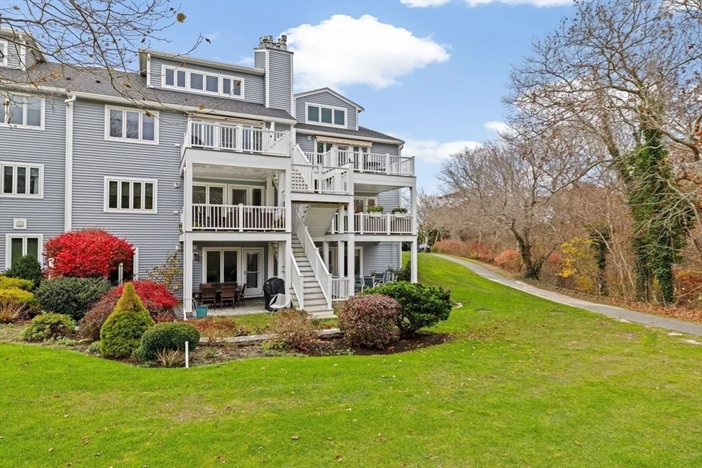 Unit for sale at 92 Cliffside Dr, Plymouth, MA 02360