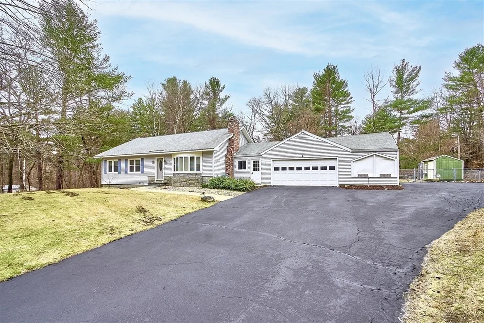 Unit for sale at 124 Lost Lake Dr, Groton, MA 01450