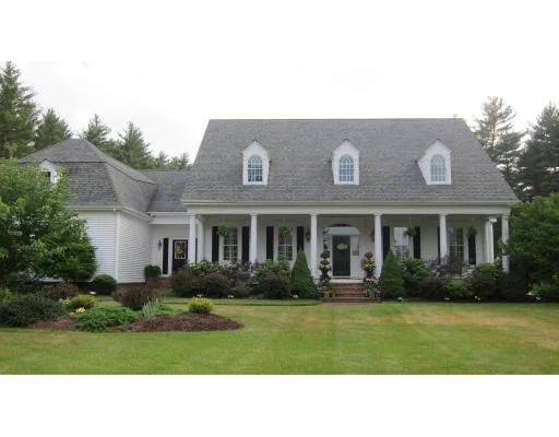 Unit for sale at 7 Barbaras Path, Upton, MA 01568