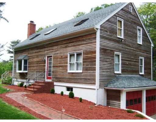 Unit for sale at 37 Roxy Cahoon Rd, Plymouth, MA 02360