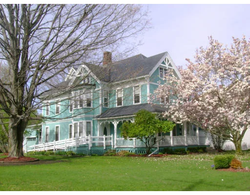Unit for sale at 1276 S.Main, Palmer, MA 01069