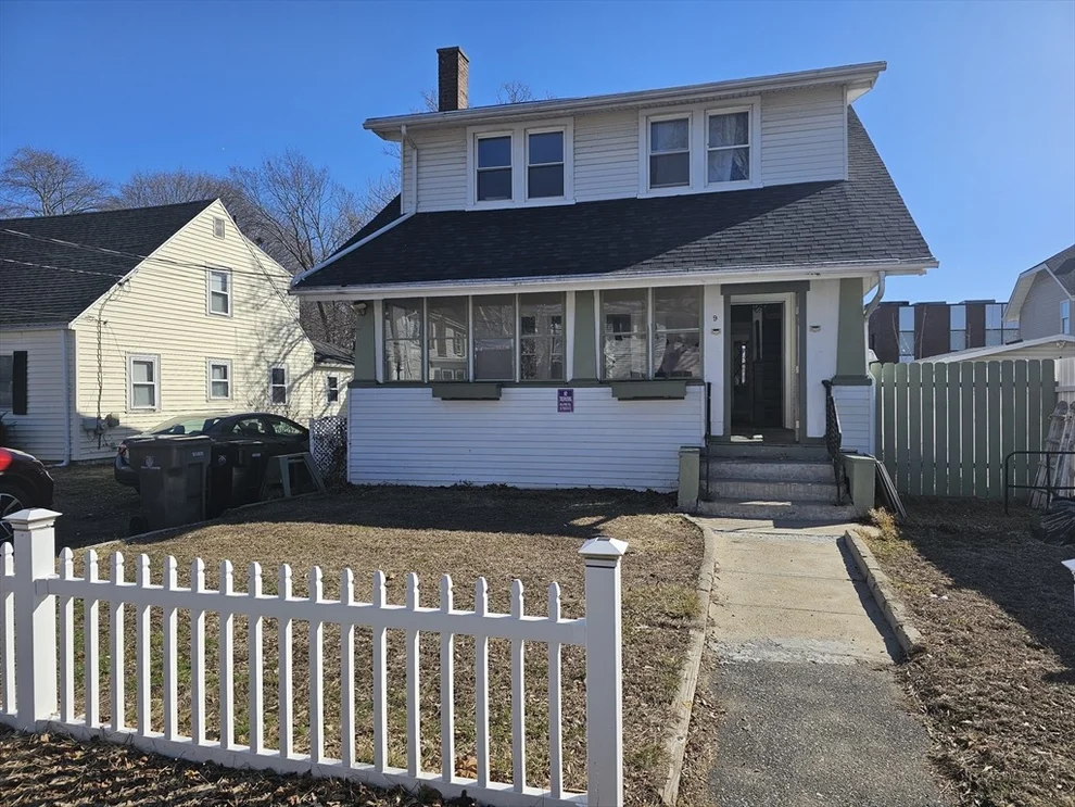 Unit for sale at 9 Palmer Rd, Framingham, MA 01702