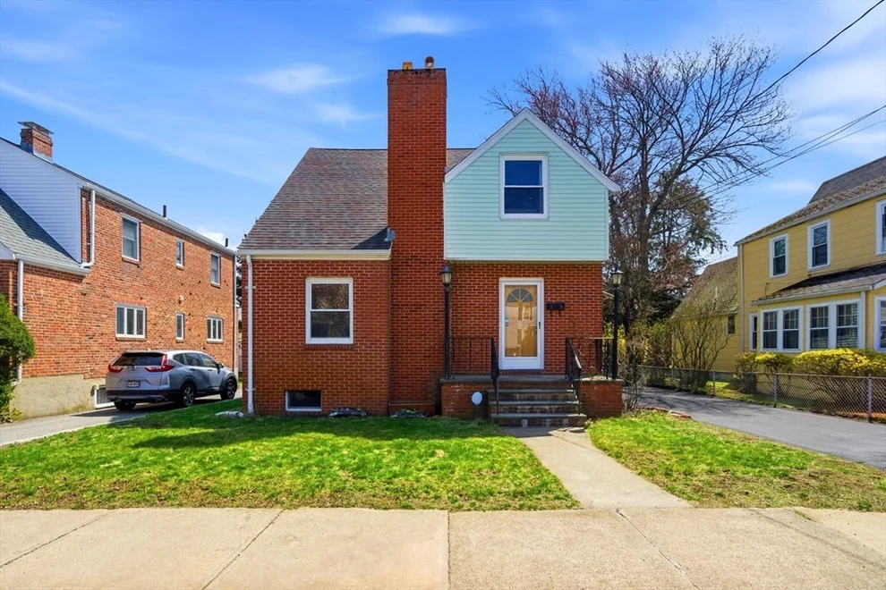 Unit for sale at 75 Tufts St, Arlington, MA 02474