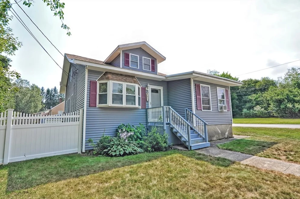 Unit for sale at 51 Brandon Rd, Dudley, MA 01571