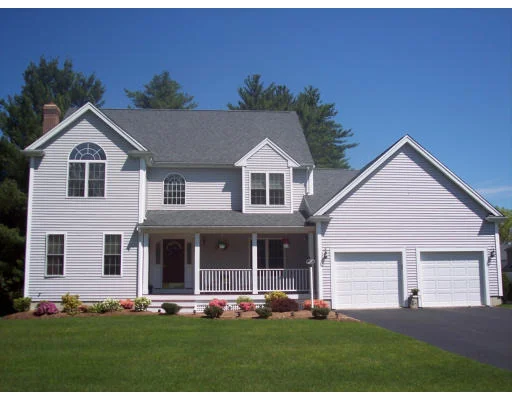 Unit for sale at 4 Laurel Ln, Upton, MA 01568